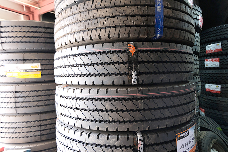 韩泰轮胎900R20-161.jpg
